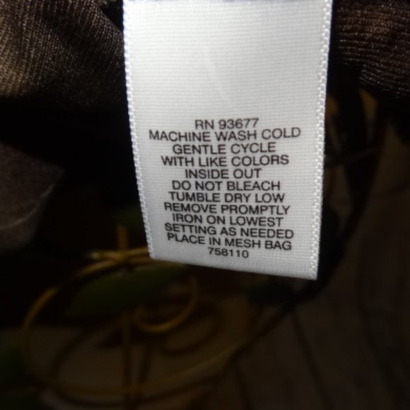 Liz Claiborne Brown & White Embroidered Short Sleeve Tunic, Like New - Picture 6 of 6